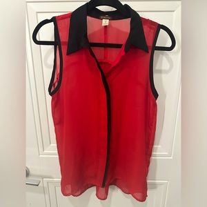 Black & red short sleeve button down blouse for women size M pre-owned